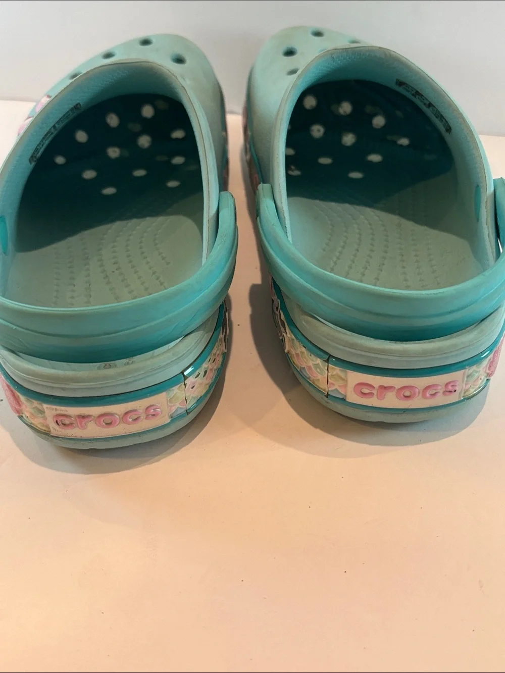 🩵 Crocs Kids Clogs – Youth Size 12, Mermaid and under the sea theme 🧜‍♀️